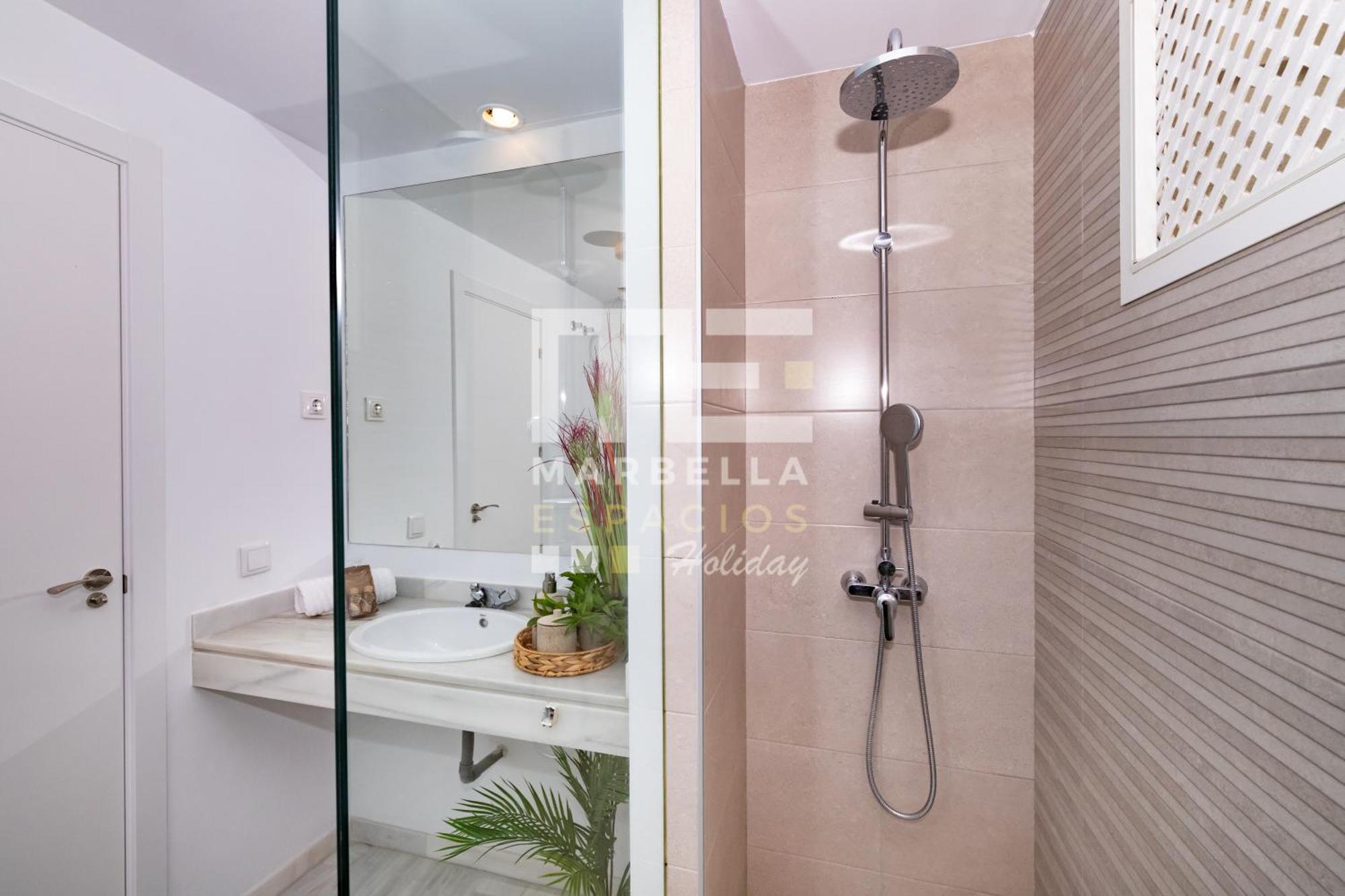 Vakantiehuis Town House 3 Beds In The Center Of Marbella