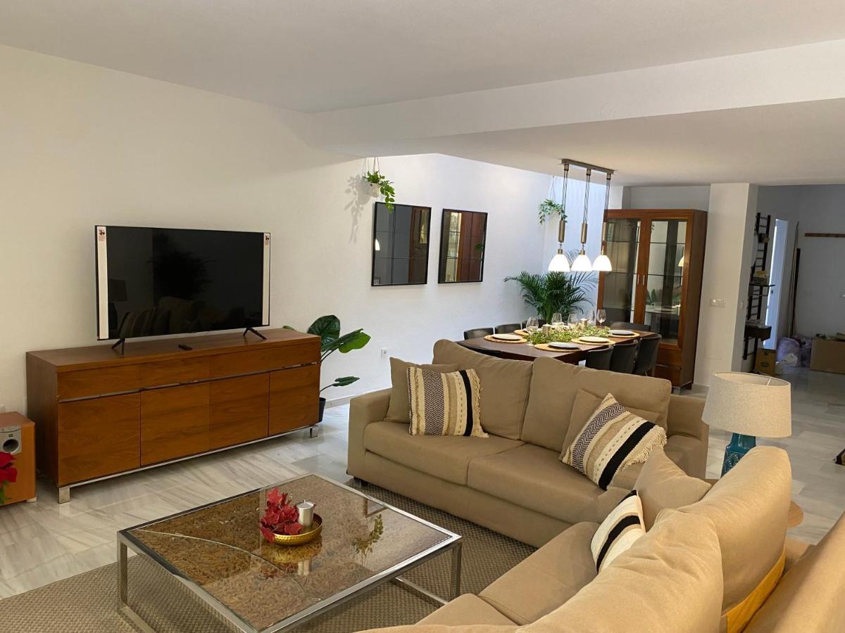 Town House 3 Beds In The Center Of Ferienhaus *