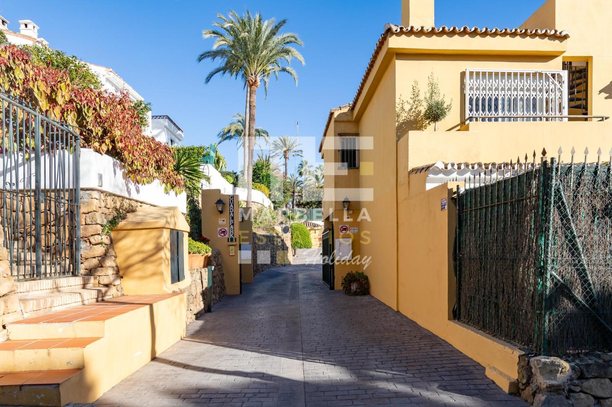 Ferienhaus Town House 3 Beds In The Center Of Marbella